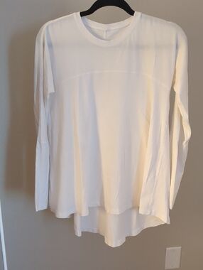 Lululemon Acadia Long Sleeve Top In White